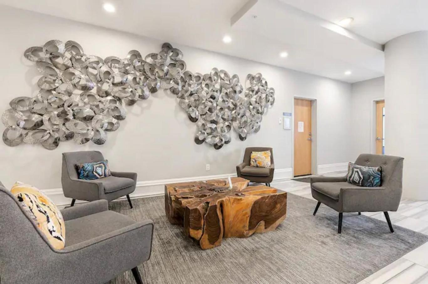 Glam Flat W Viewpooldeck * Philadelphia