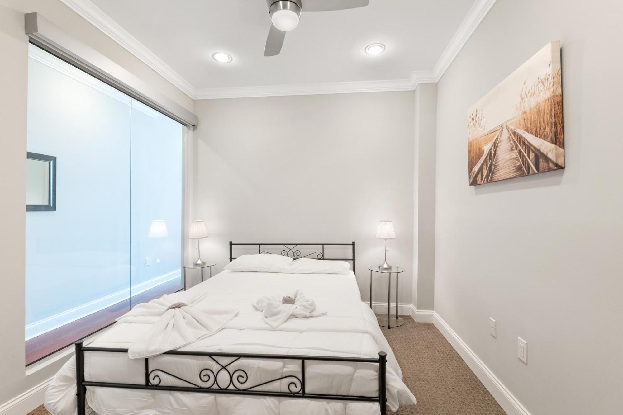 Glam Flat W Viewpooldeck Apartment Philadelphia